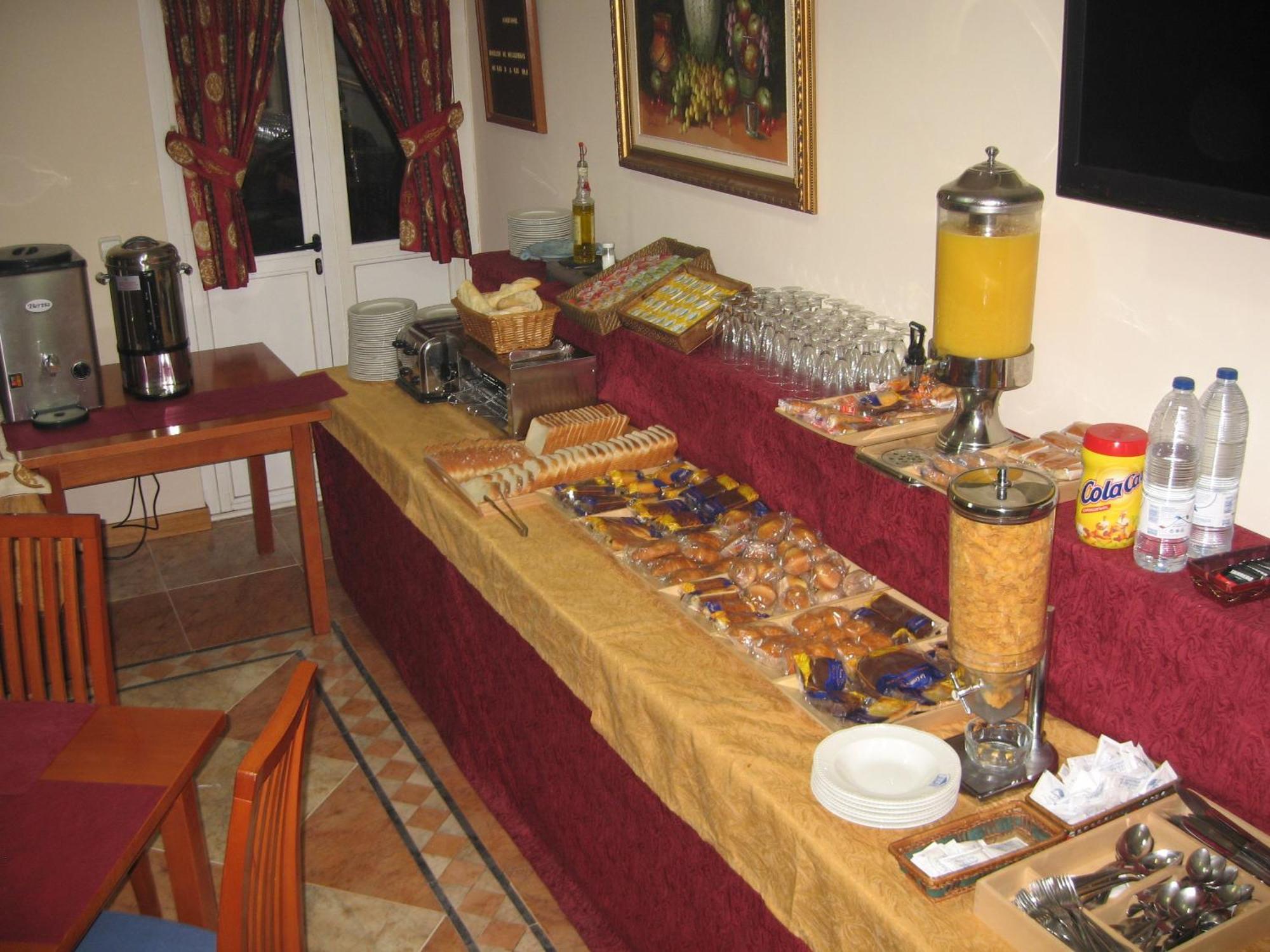 Hotel Camargo Igollo Esterno foto