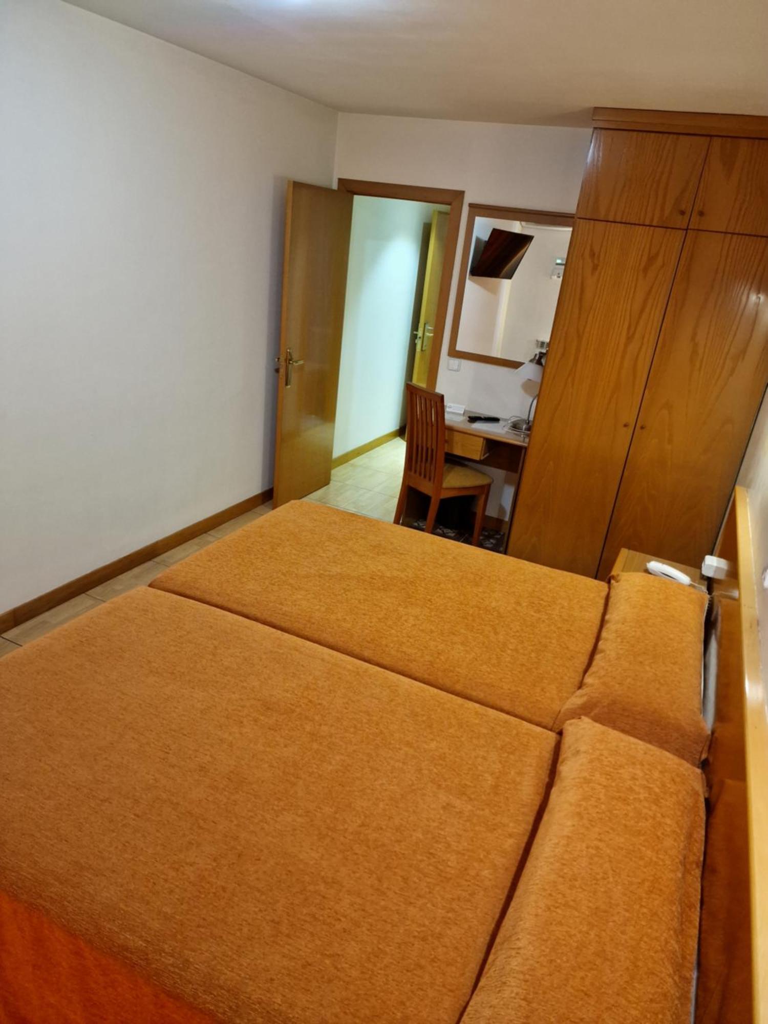 Hotel Camargo Igollo Esterno foto