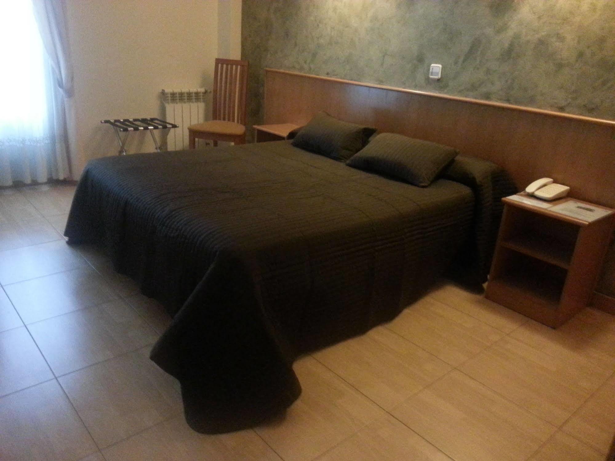 Hotel Camargo Igollo Esterno foto