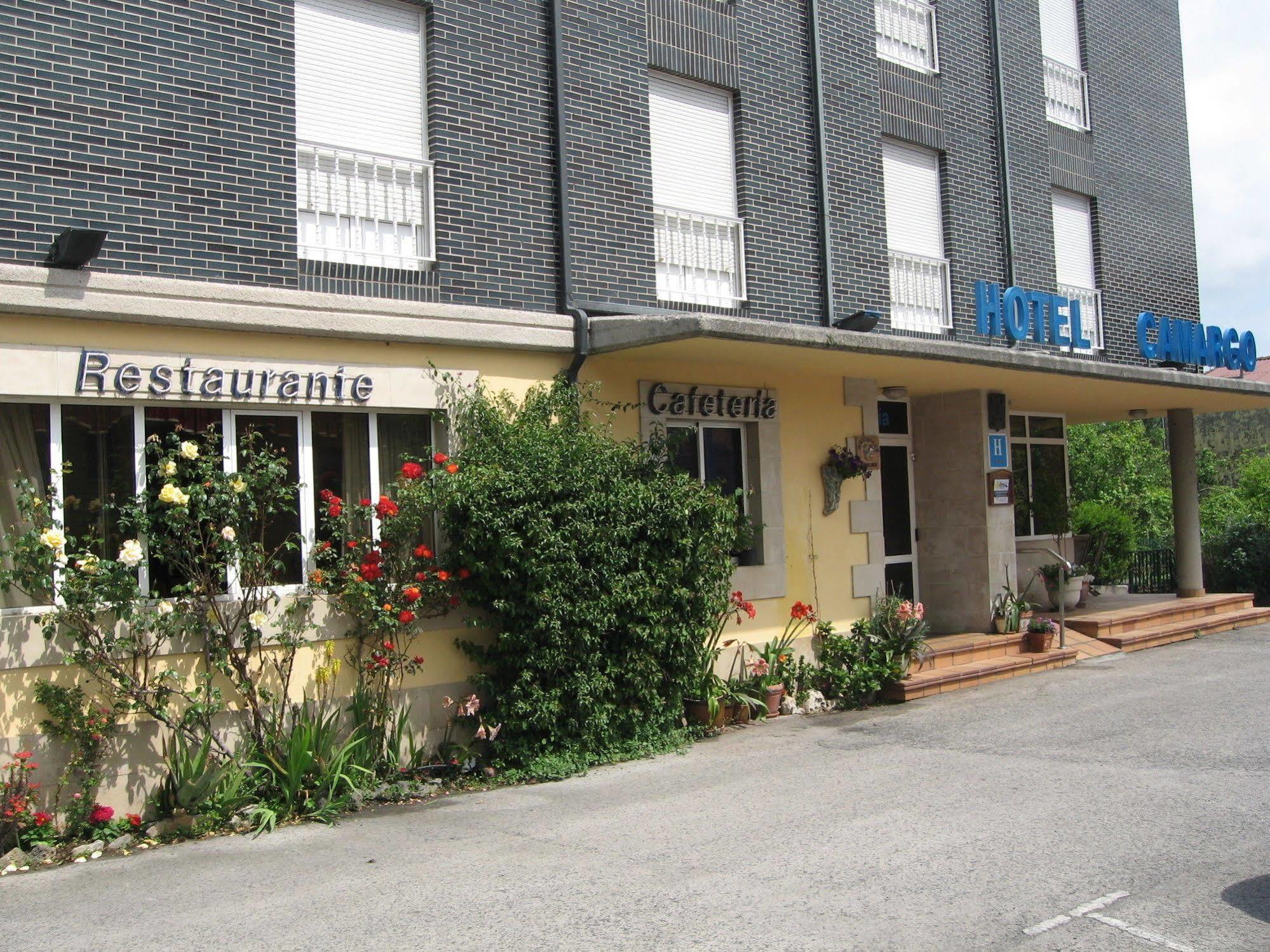 Hotel Camargo Igollo Esterno foto