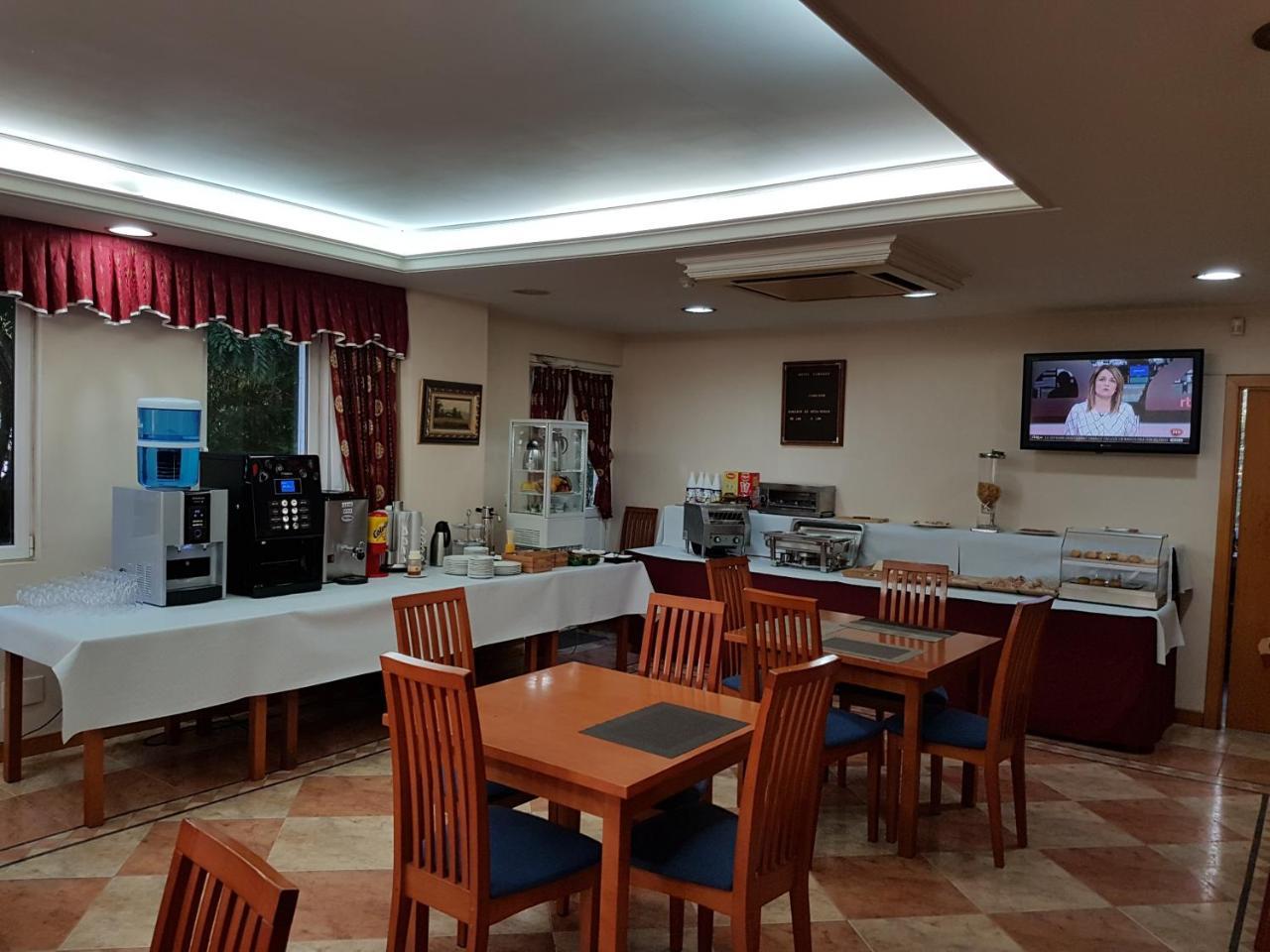 Hotel Camargo Igollo Esterno foto